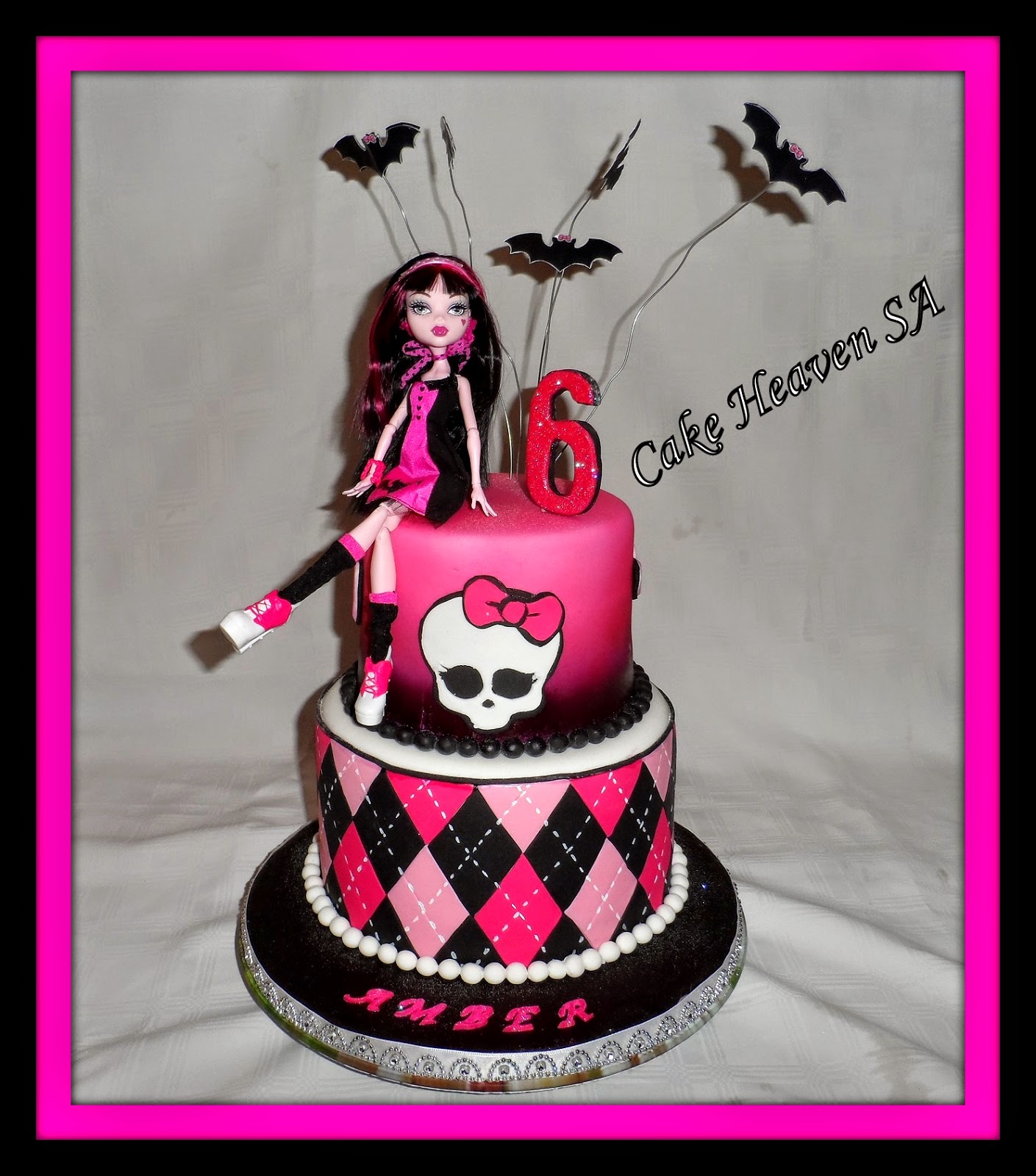 Monster High Cake