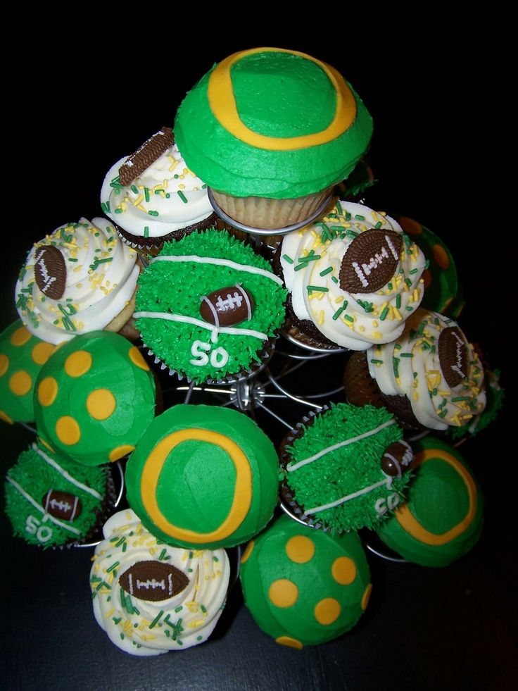 Oregon Ducks Football Cupcakes Oregon Ducks Football Cupcakes