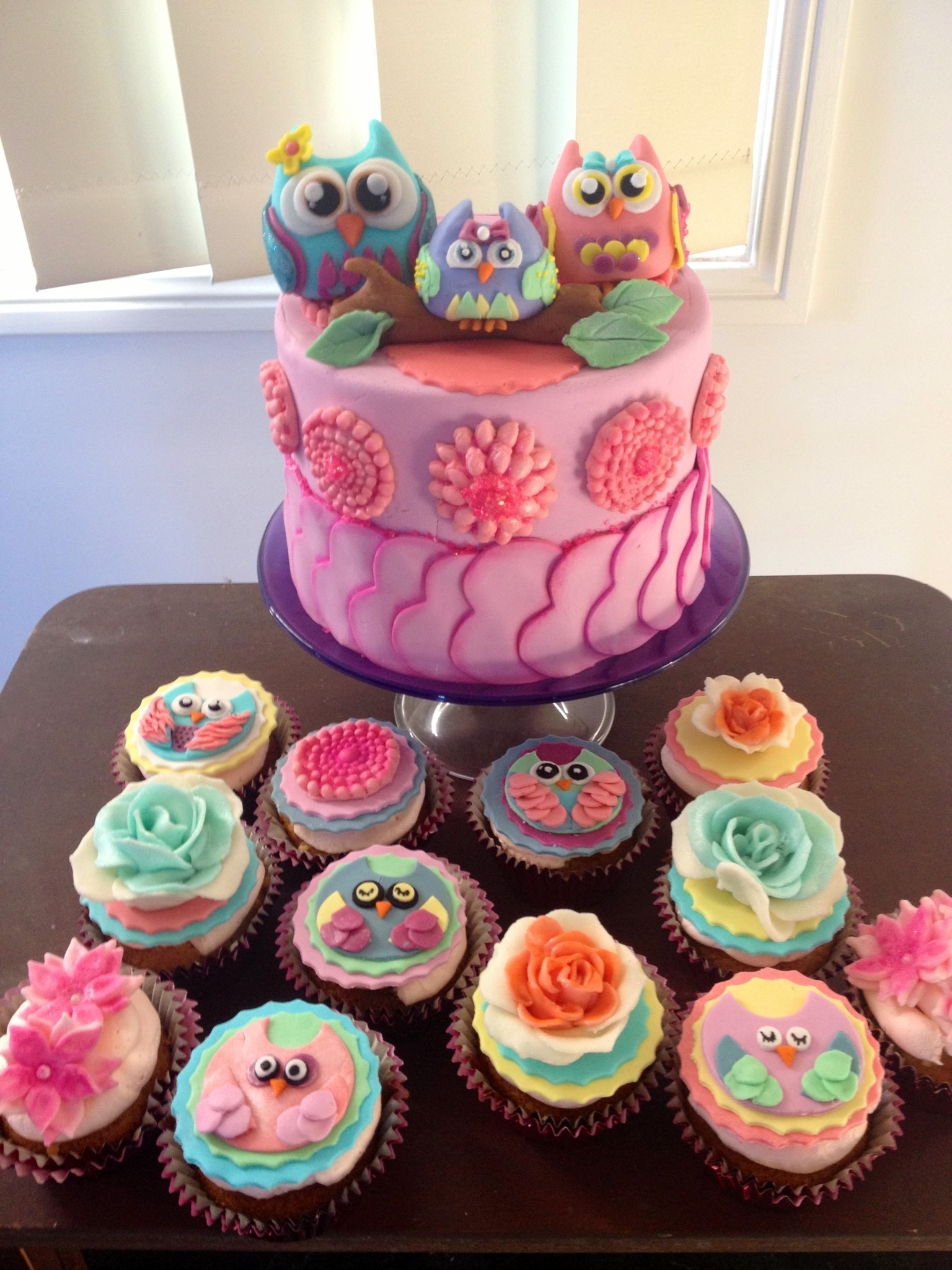 Owl Themed Baby Shower Cake