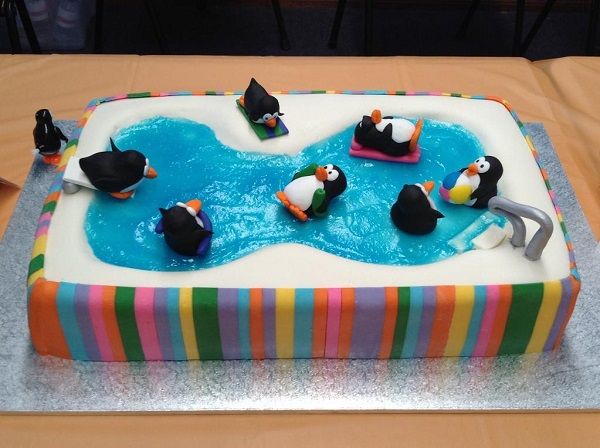 Penguin Pool Cake