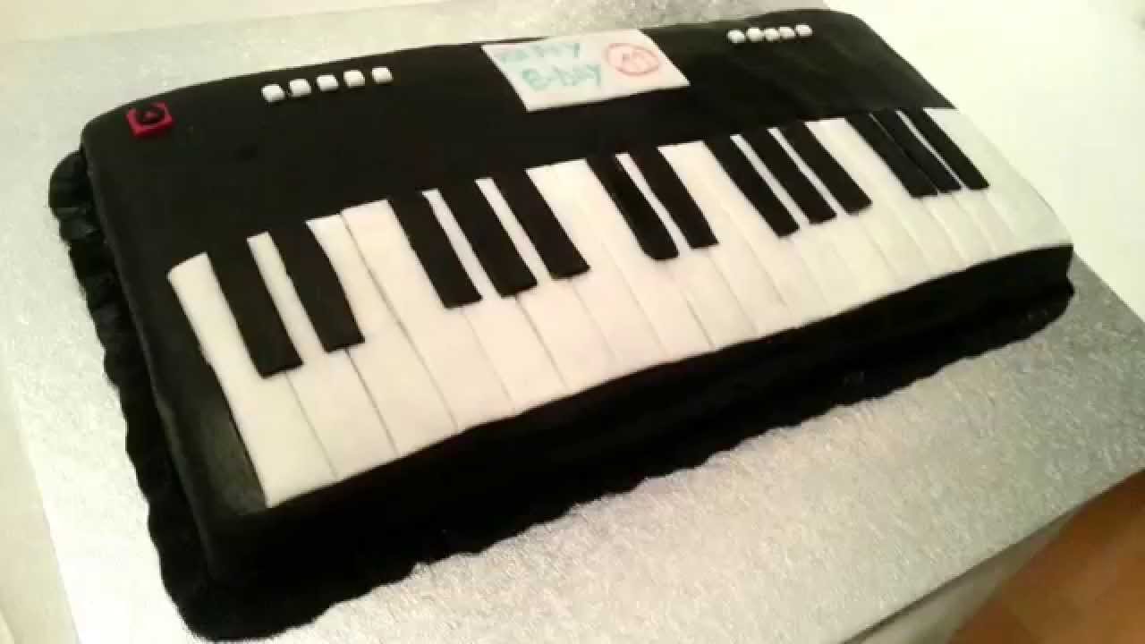 Piano Keyboard Cake