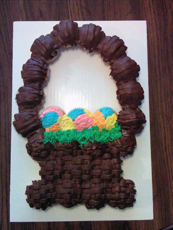 Pull Apart Cupcake Cake Easter Basket