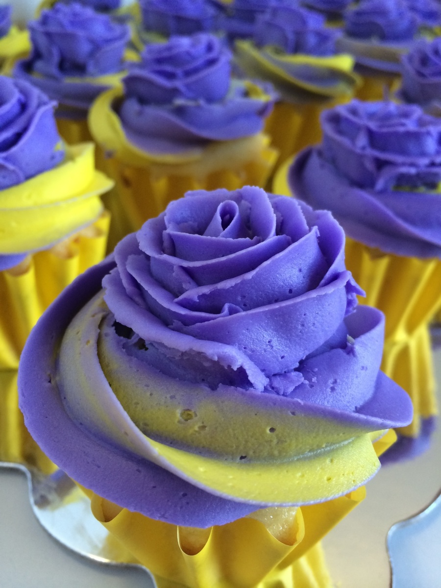 Purple and Blue Cupcakes Swirl Icing