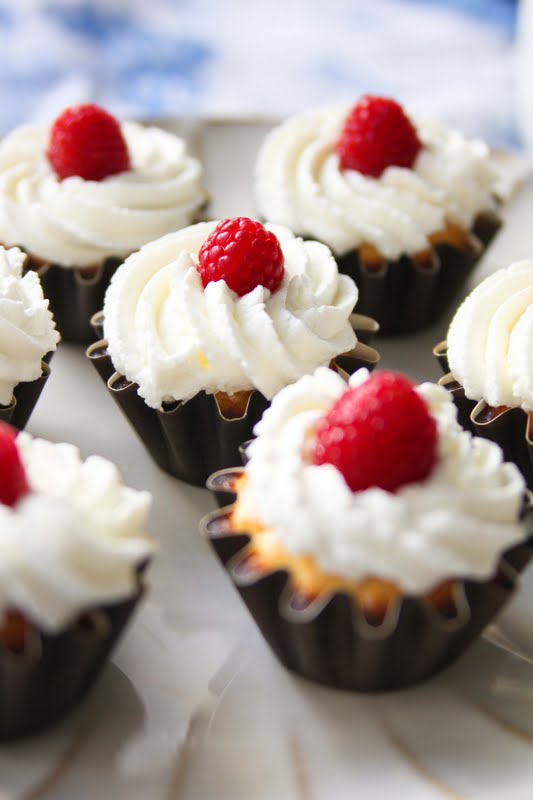 Raspberry Cheesecake Cupcakes