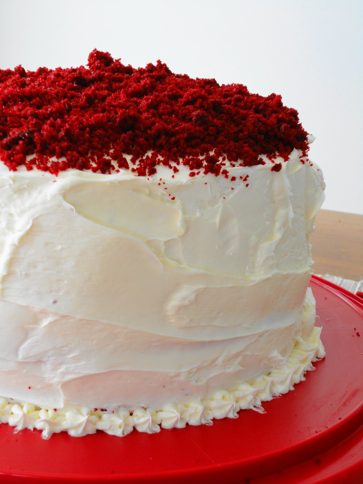 Red Velvet Cake Decorating Ideas