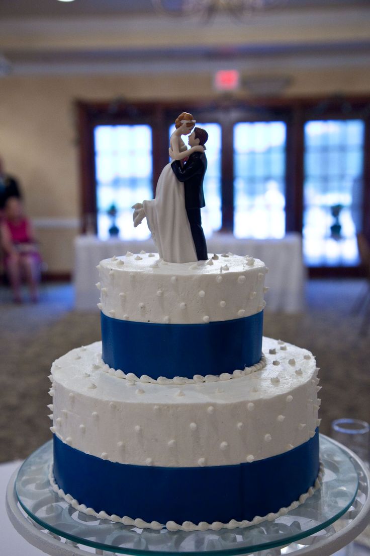 Royal Blue Wedding Cake with Ribbon