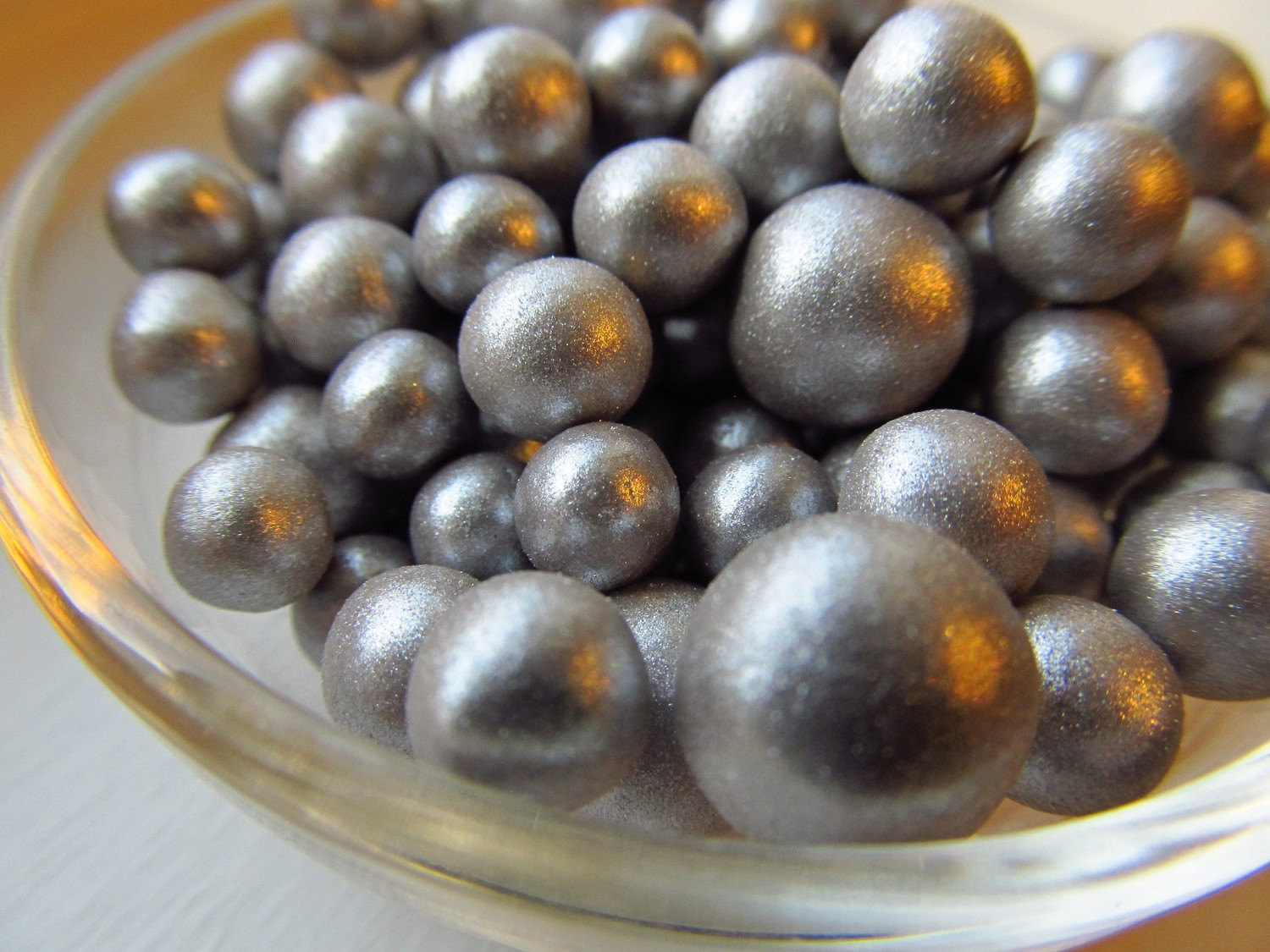 Silver Edible Pearls Cake Decorating Silver Edible Pearls Cake Decorating