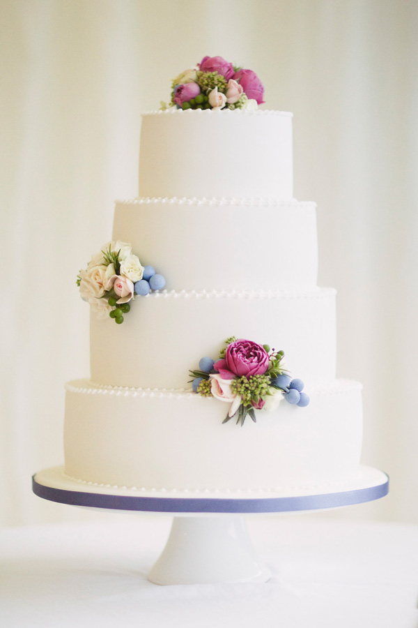 Simple Wedding Cake