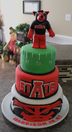 University of Arkansas Graduation Cake