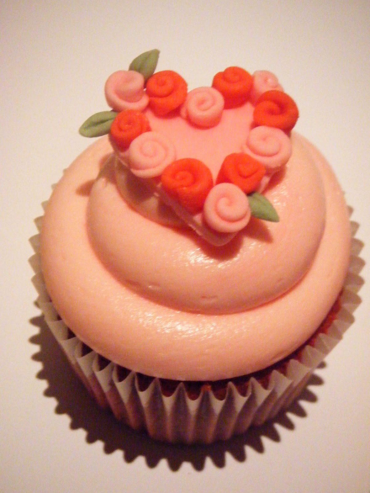 Valentine's Day Cupcakes Cake