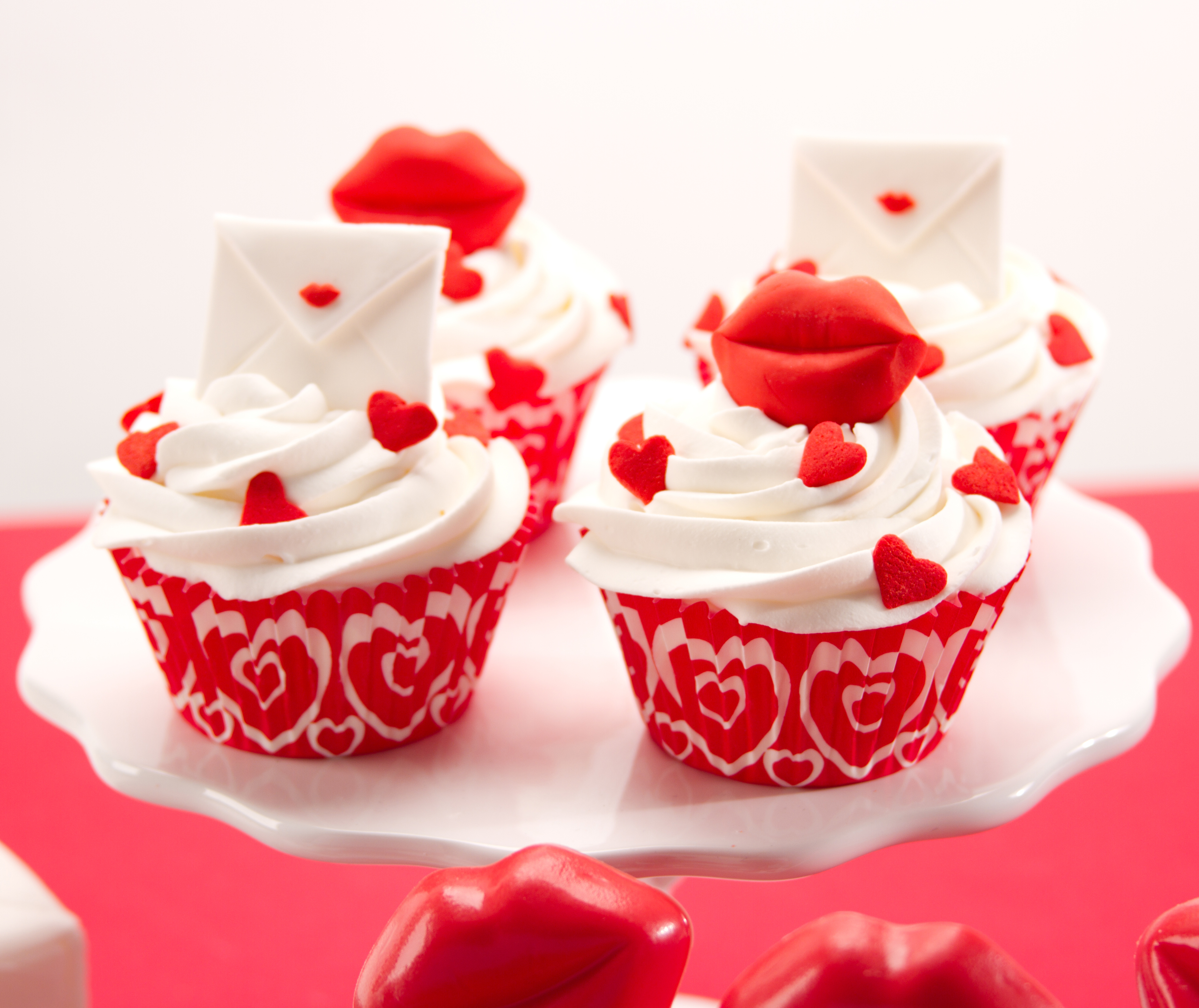Valentine's Day Cupcakes Valentine's Day Cupcakes