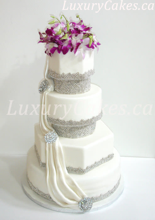Wedding Cakes with Edible Beads
