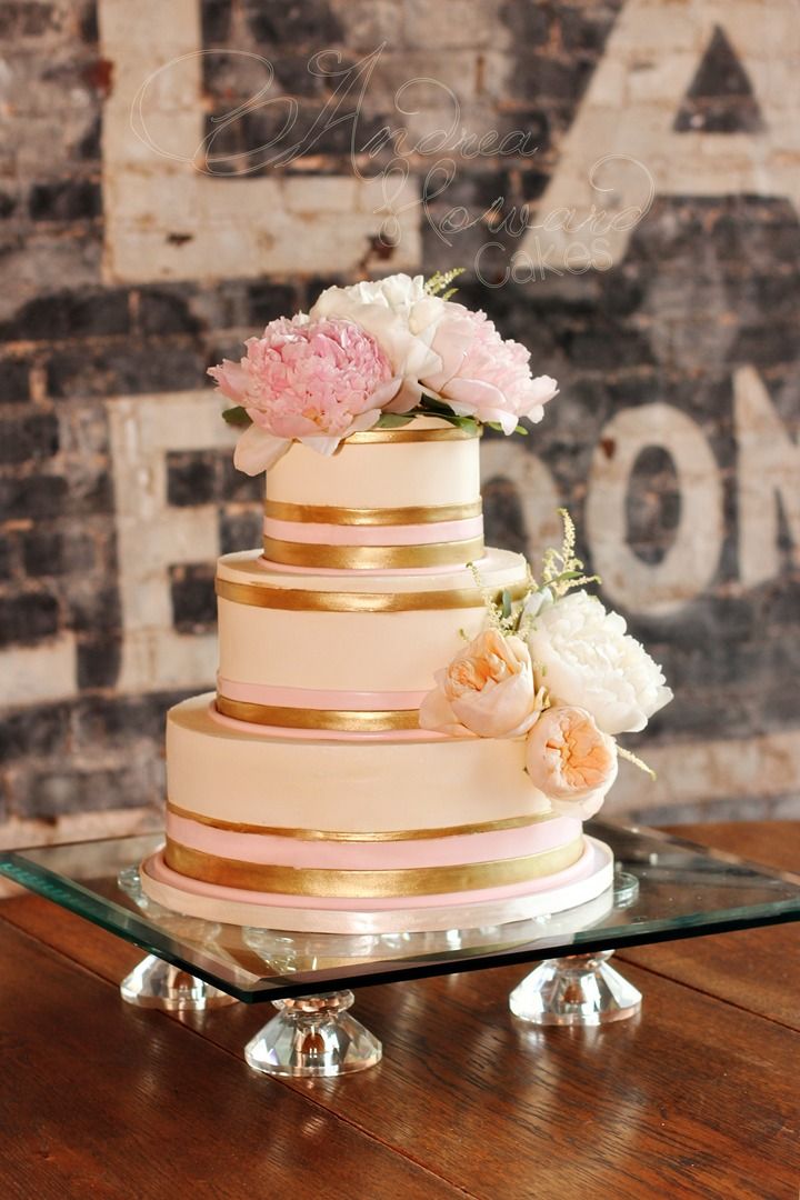 30 Most Creative and Pretty Wedding Cakes