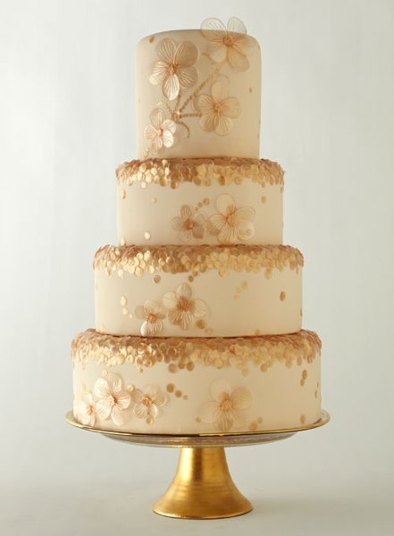 Champagne & Gold Wedding Cake