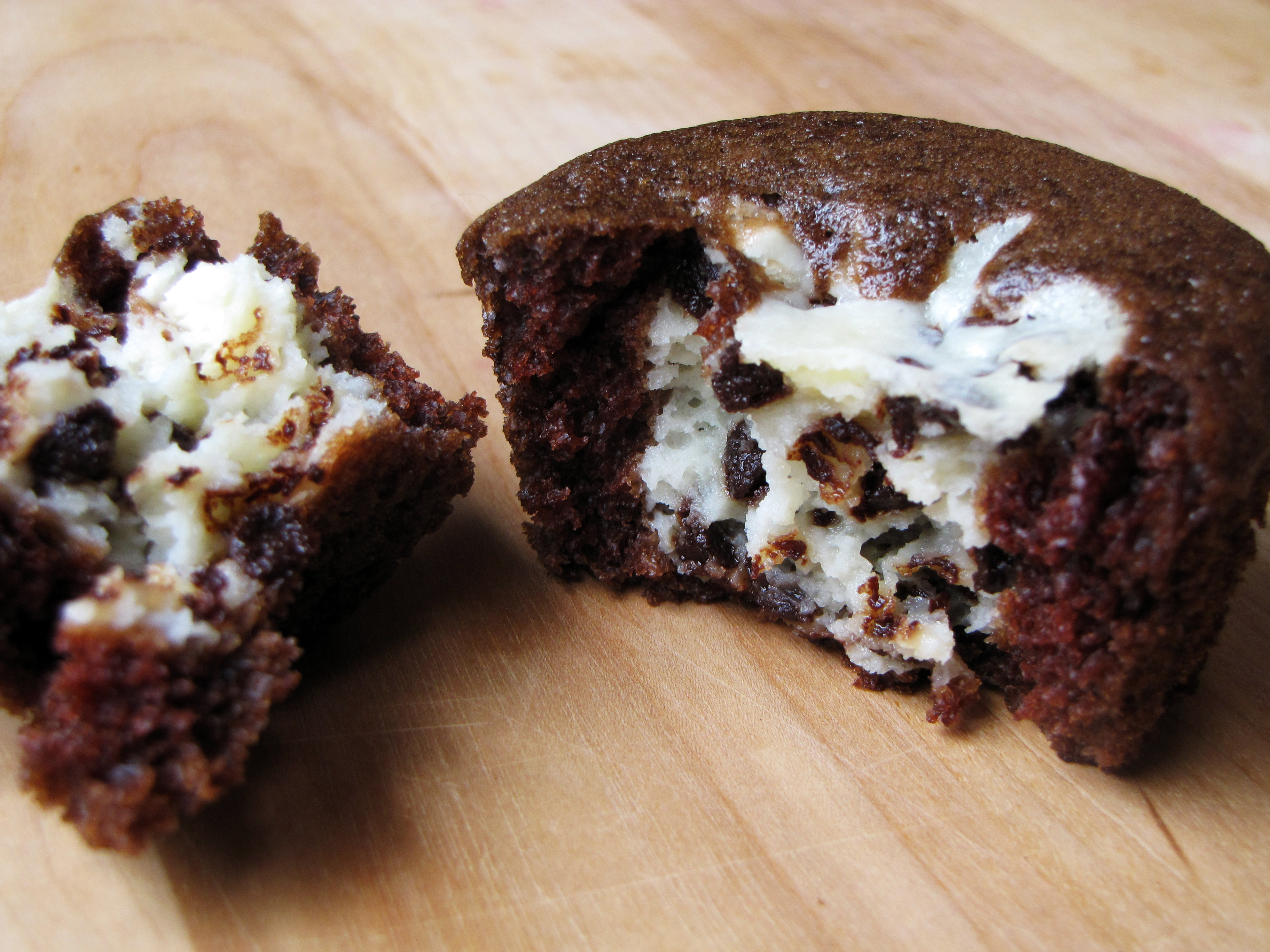 Chocolate Cheesecake Cupcakes