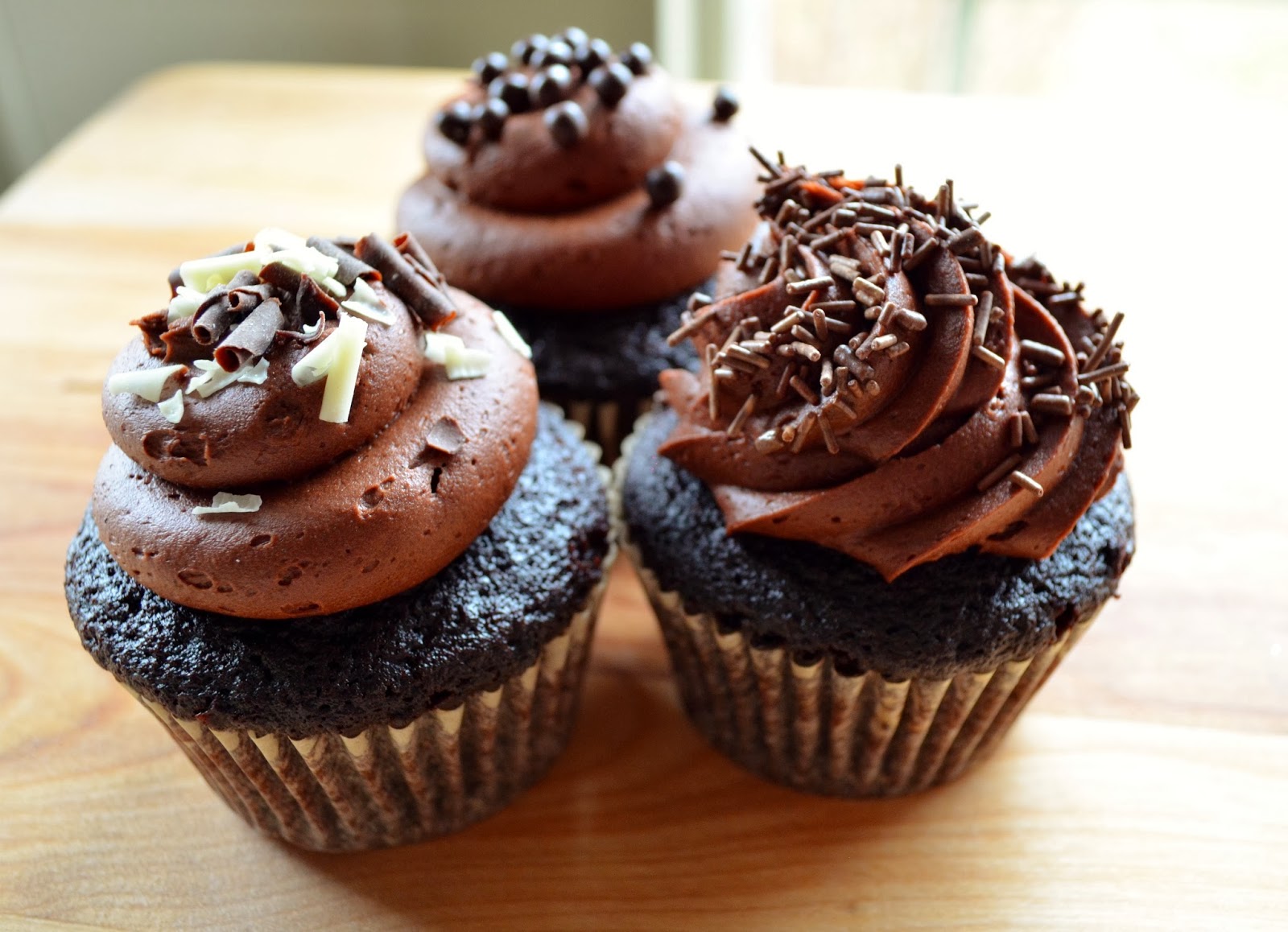 Chocolate Cupcakes with Buttercream Frosting