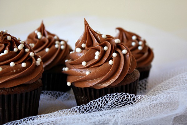 Chocolate Cupcakes with Buttercream Frosting