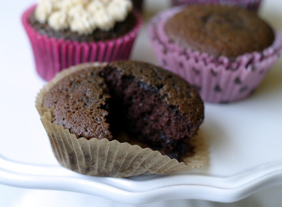 Coconut Flour Chocolate Cupcakes Recipe