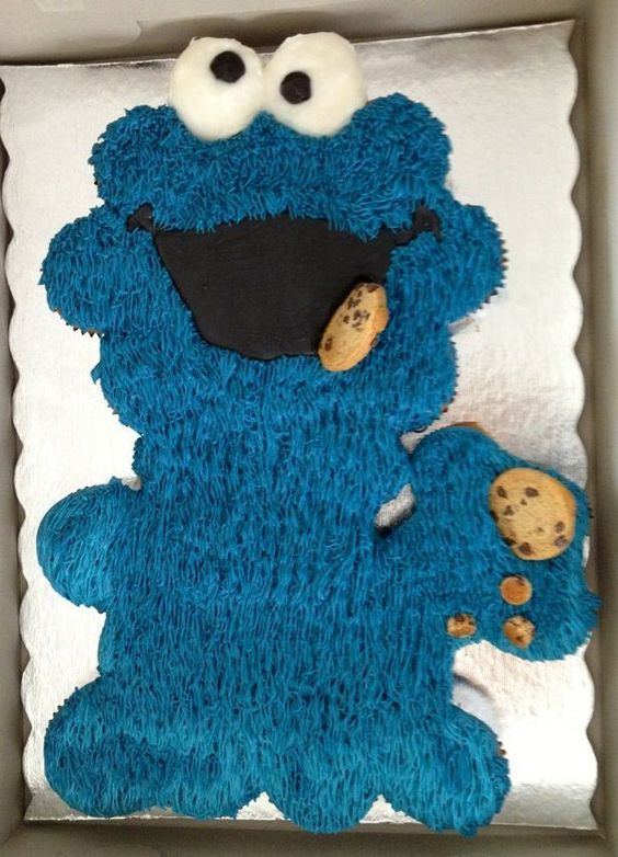 Cookie Monster Pull Apart Cupcake Cake