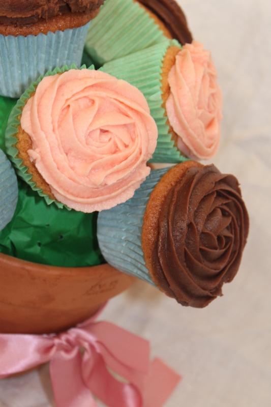 Cupcake Cake That Looks Like Roses