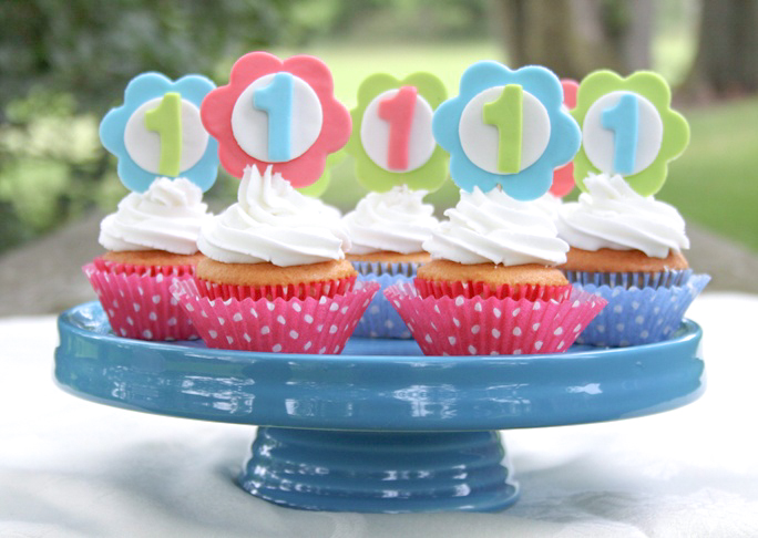DIY First Birthday Cupcake Topper