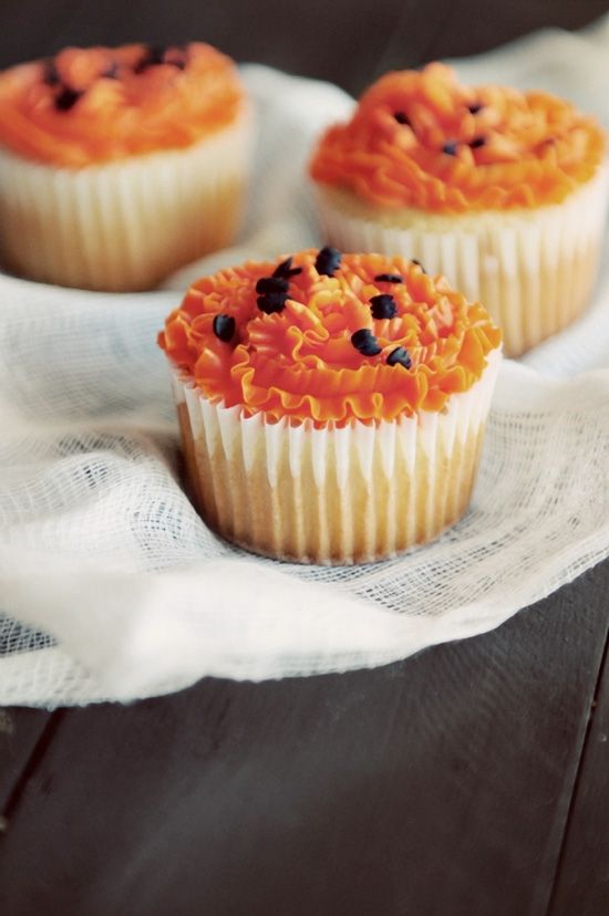 Easy Halloween Cupcakes