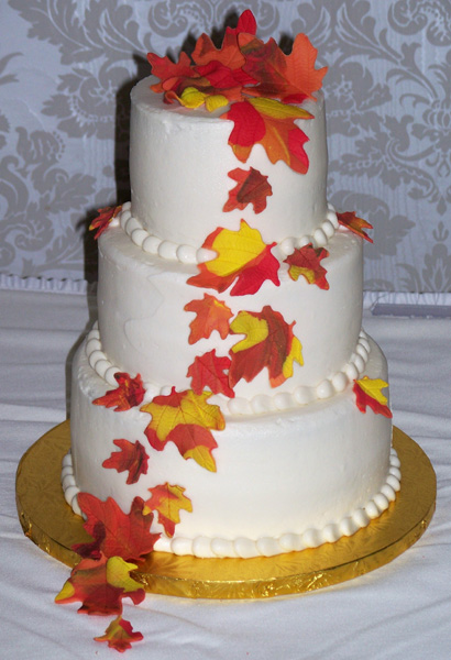 Fall Leaves Buttercream Cake