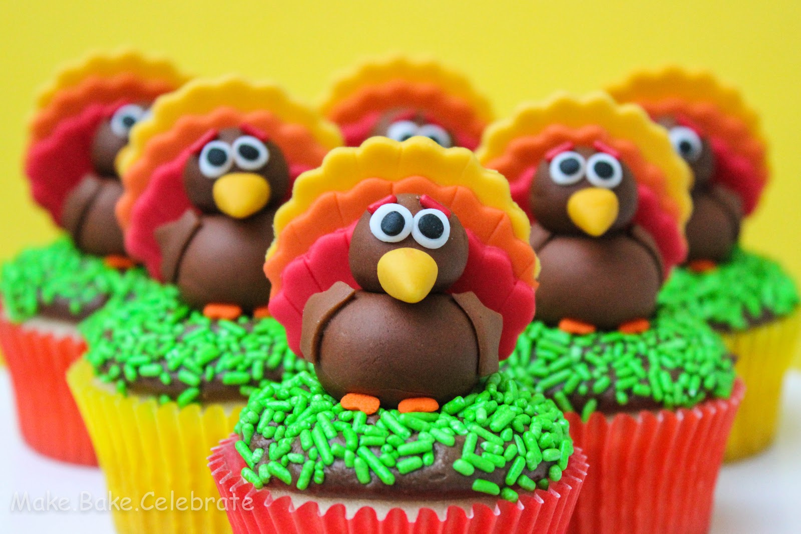 Fondant Turkey Cupcake Toppers Fondant Turkey Cupcake Toppers