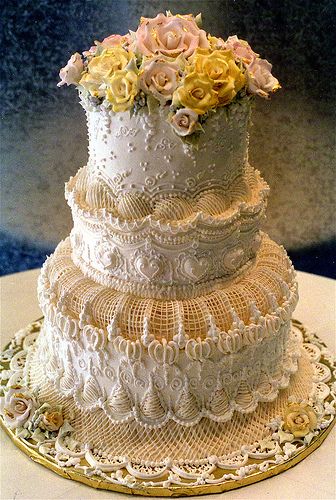 9 Photos of Victorian Decorated Cakes