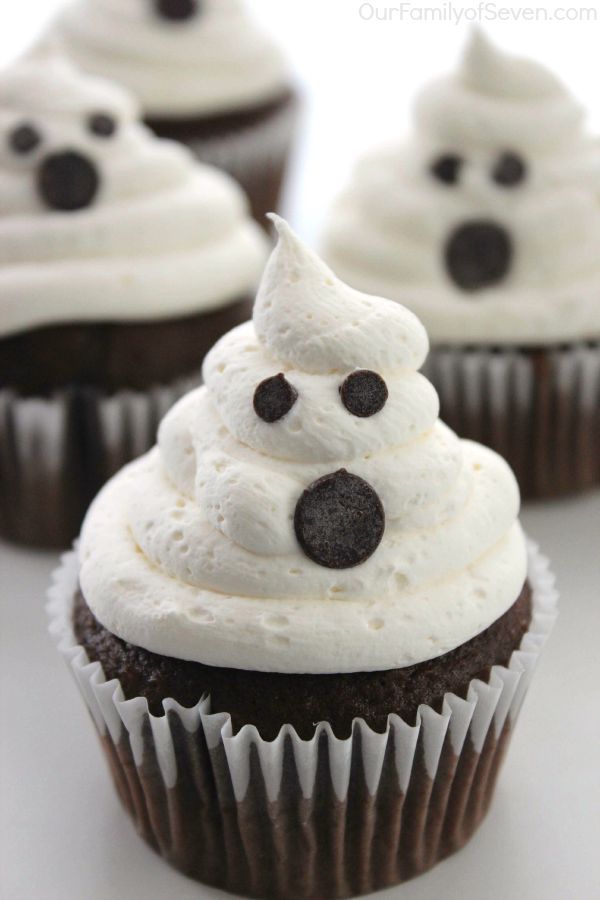 Halloween Marshmallow Ghost Cupcakes Recipe