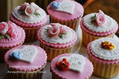 Happy Birthday Fondant Cupcakes