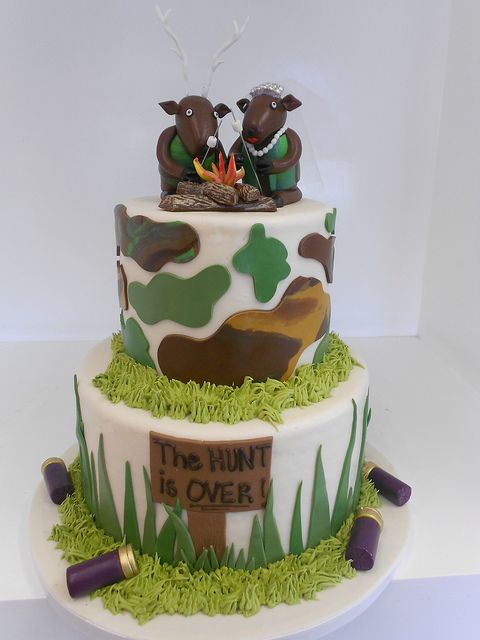 Hunting Theme Grooms Cake
