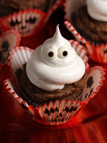 Marshmallow Ghost Cupcakes