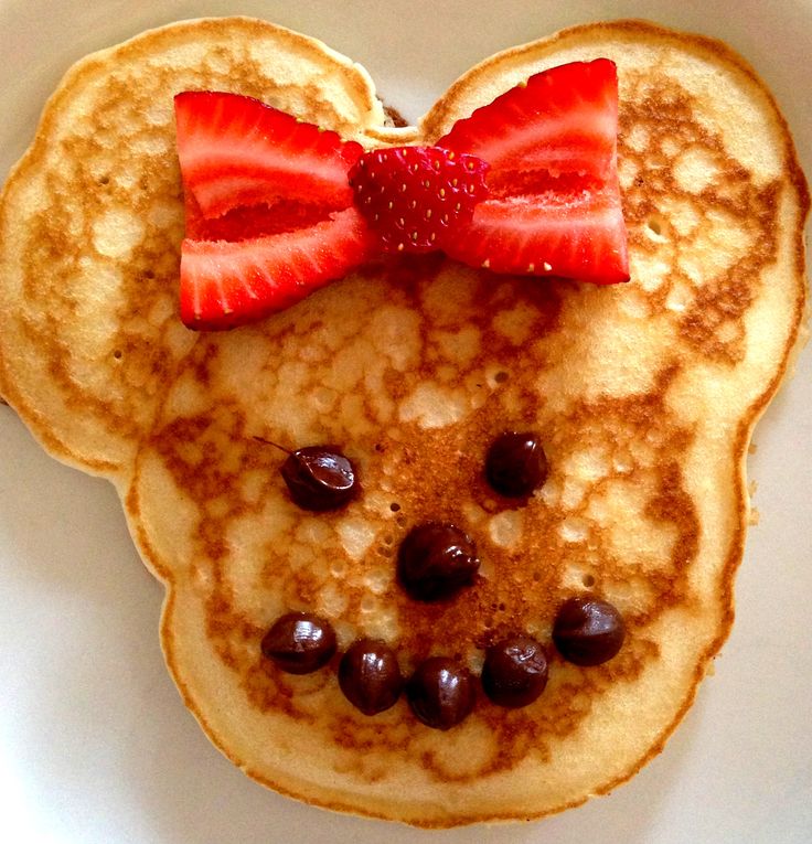 Minnie Mouse Pancakes