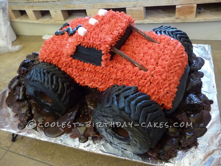 Muddy Monster Truck Birthday Cake Muddy Monster Truck Birthday Cake