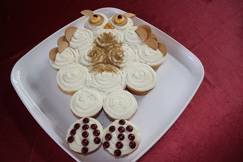 Owl Cupcake Cake