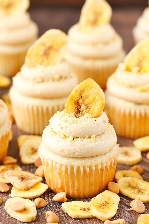 Peanut Butter Banana Cupcakes with Cream Cheese Frosting Peanut Butter Banana Cupcakes with Cream Cheese Frosting