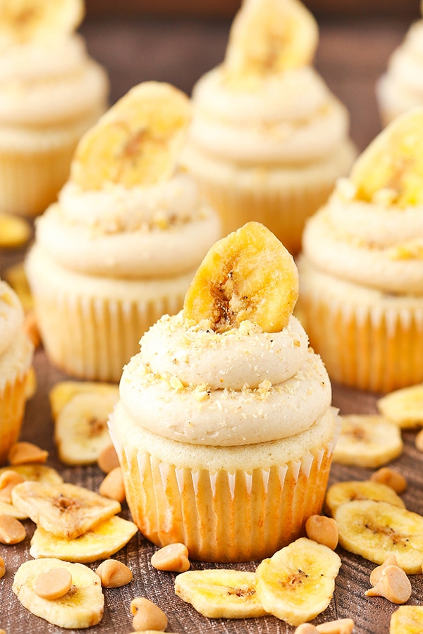 Peanut Butter Banana Cupcakes with Cream Cheese Frosting