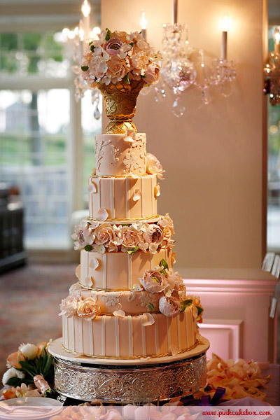 Pink and Gold Wedding Cake