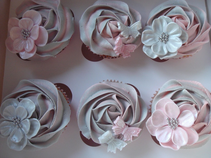Pink and Grey Wedding Cupcakes