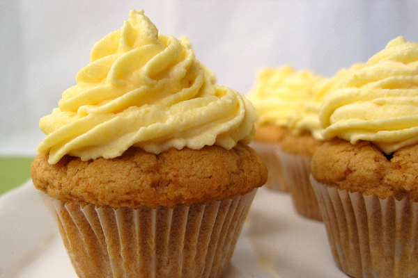 Pumpkin Cupcakes with Cream Cheese Frosting