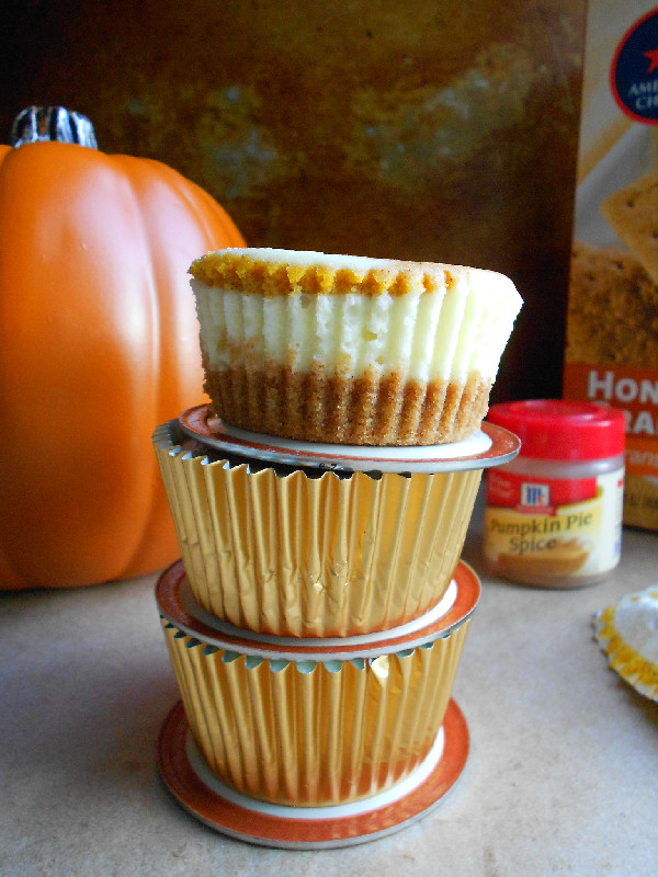 Pumpkin Swirl Cheesecake Cupcakes Pumpkin Swirl Cheesecake Cupcakes