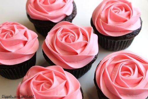 Roses On Cupcakes