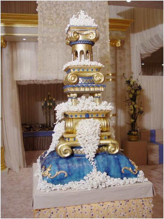 Royal Wedding Cake Big