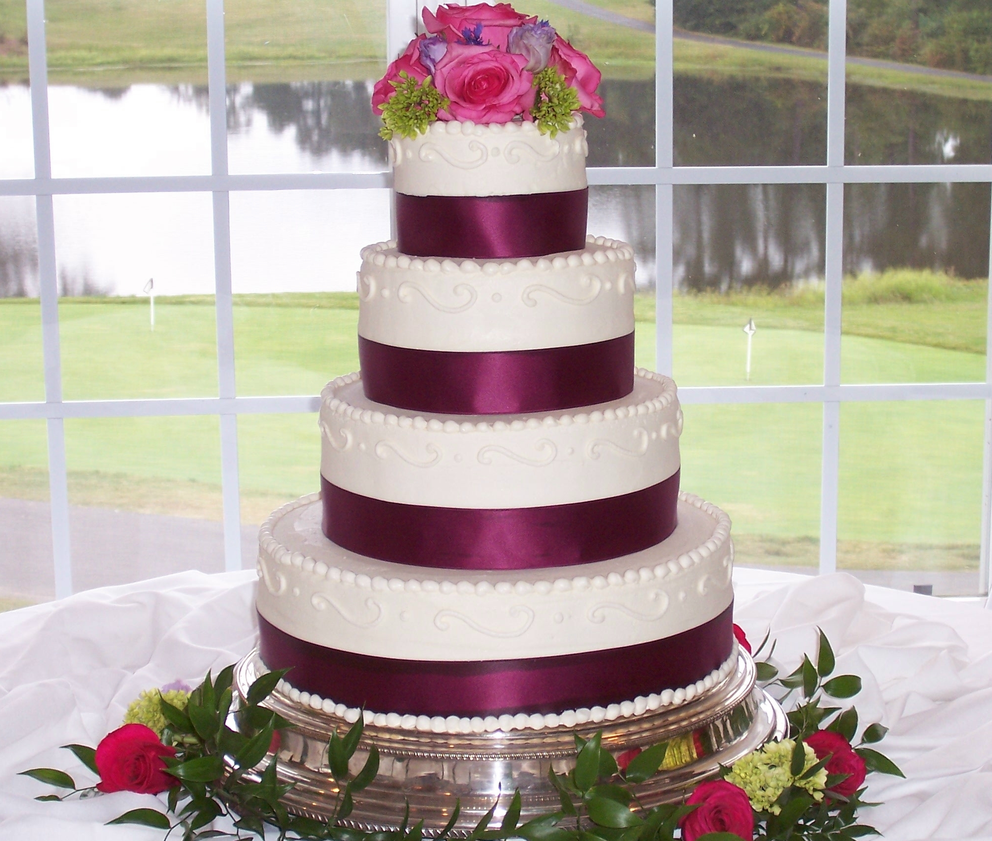 Sangria Color Wedding Cakes