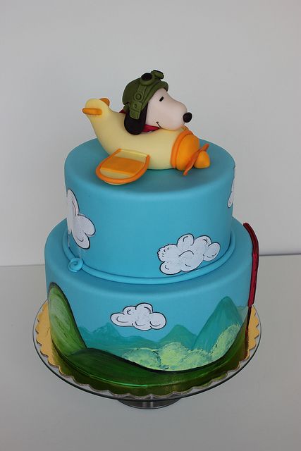 Snoopy Cake