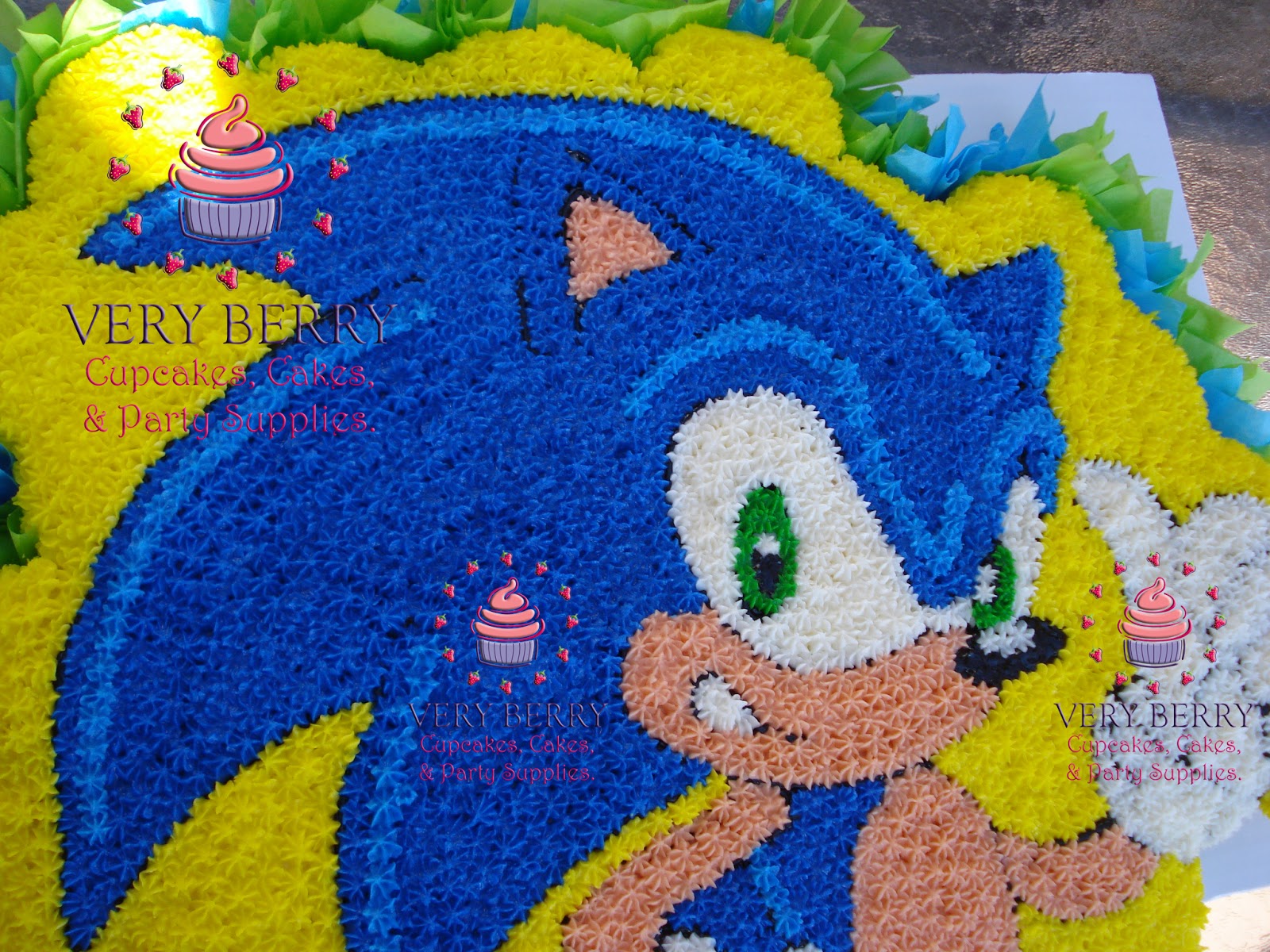 Sonic Cupcake Cake