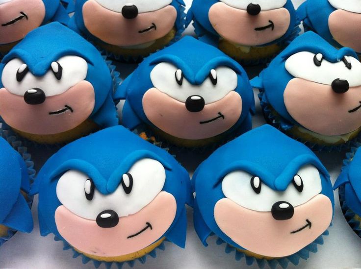 Sonic Hedgehog Cupcakes