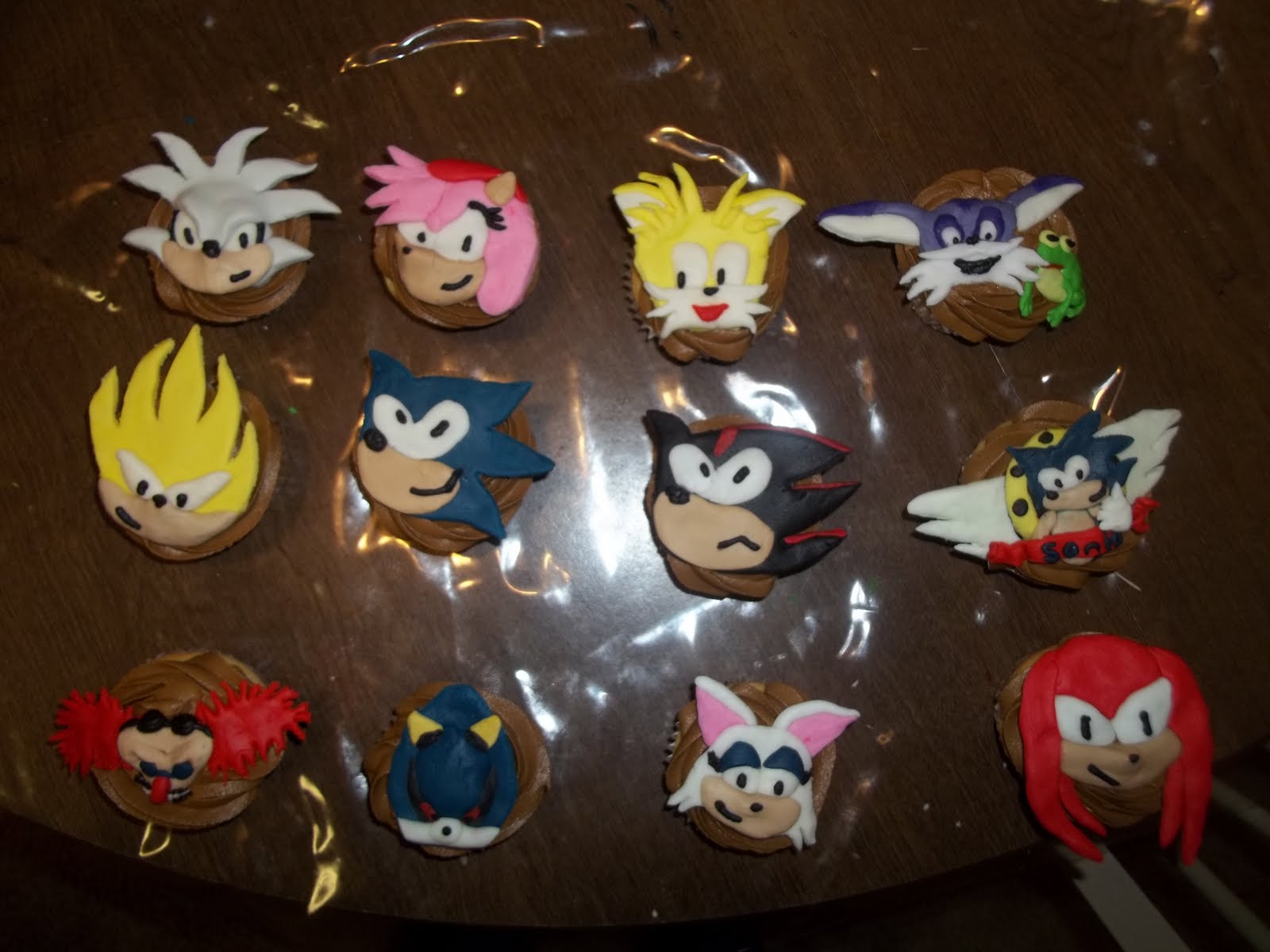 Sonic Hedgehog Cupcakes