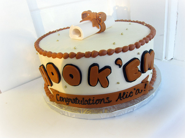 Texas Longhorn Graduation Cake